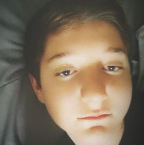 Meet your Posher, Case